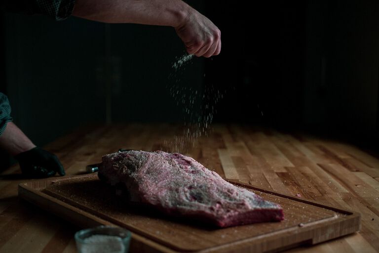 seasoning brisket